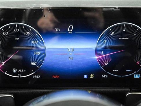 New 2026 Mercedes-Benz GLB 250 4MATIC image 11