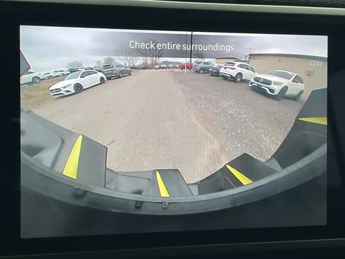 Used 2024 Jeep Wrangler Sport S image 25