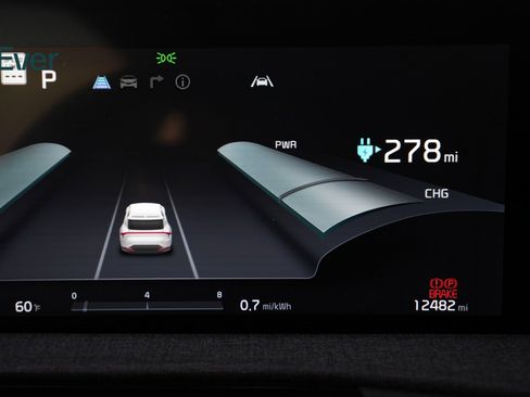 Used 2024 Kia EV6 Light image 27