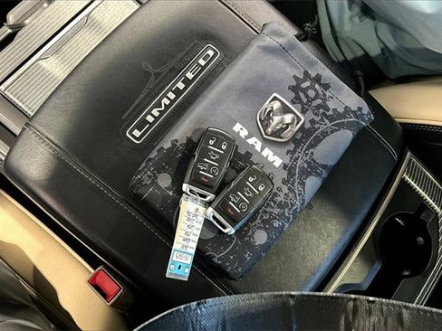 Used 2020 RAM 1500 Limited w/ Advanced Safety Group image 37