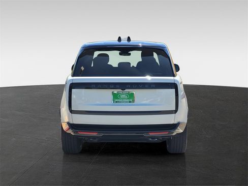 New 2025 Land Rover Range Rover SE image 5