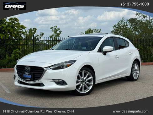 Used 2017 MAZDA MAZDA3 Grand Touring w/ Premium Equipment Package FWD image 1