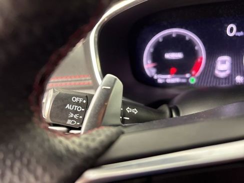 Used 2023 Acura MDX A-Spec image 35