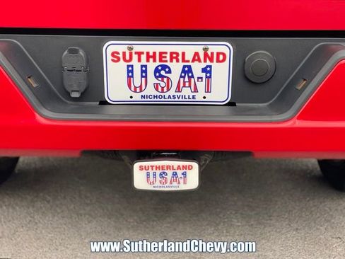 Used 2019 Chevrolet Silverado 1500 Custom w/ Custom Convenience Package AWD/4WD image 13