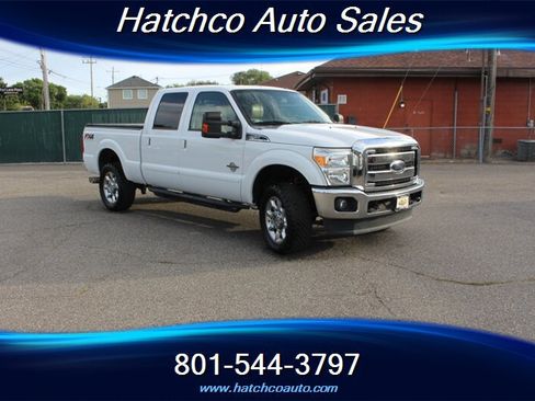 Used 2015 Ford F250 Lariat w/ Lariat Ultimate Package AWD/4WD image 9