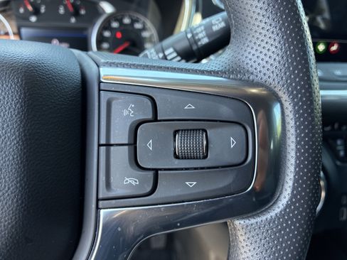 Used 2023 Chevrolet Blazer LT w/ Midnight/Sport Edition FWD image 28