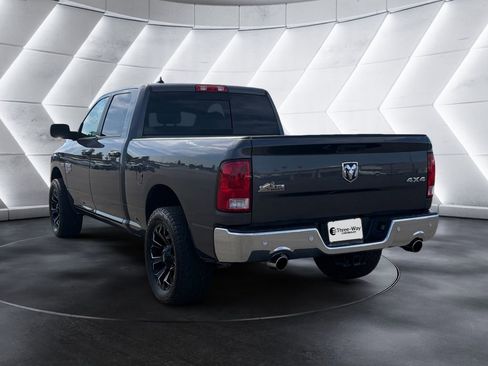 Used 2019 RAM 1500 Big Horn AWD/4WD image 3
