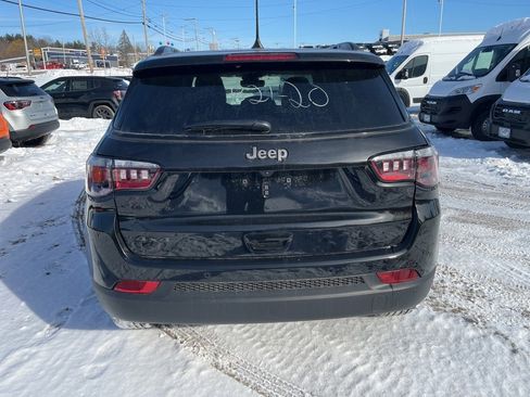 New 2026 Jeep Compass Limited image 6