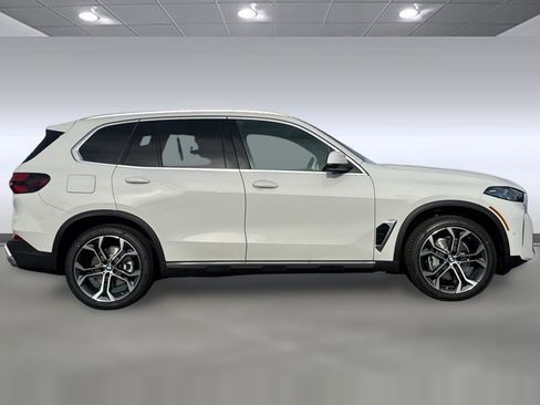 New 2026 BMW X5 xDrive40i AWD/4WD image 7