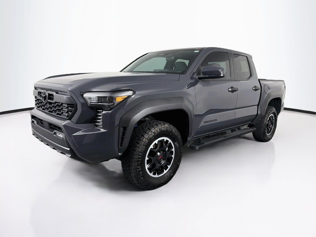 Used 2026 Toyota Tacoma TRD Off-Road AWD/4WD image 3