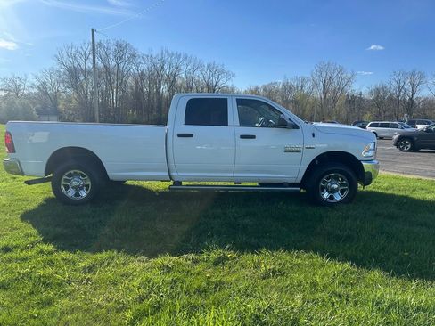 Used 2018 RAM 3500 Tradesman w/ Chrome Appearance Group AWD/4WD image 2