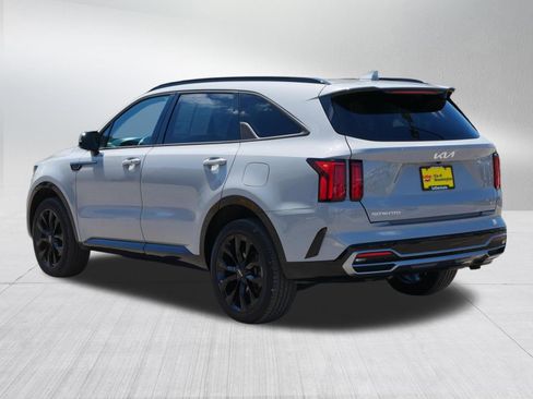 Certified 2023 Kia Sorento SX AWD/4WD image 5