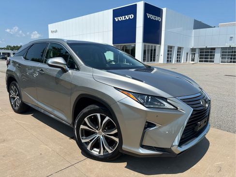Used 2017 Lexus RX 350 AWD w/ Premium Package image 2