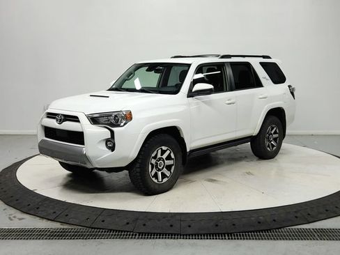 Used 2021 Toyota 4Runner TRD Off-Road AWD/4WD image 4