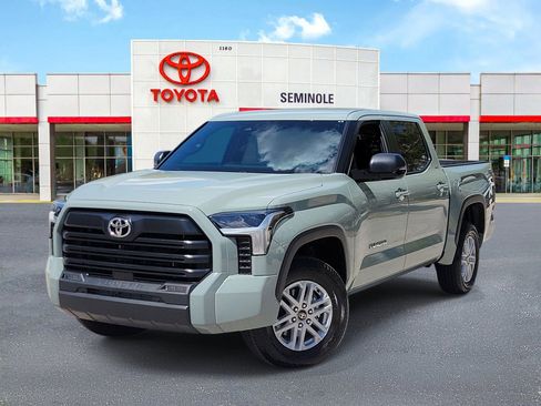 Used 2026 Toyota Tundra SR5 w/ SR5 Premium Package AWD/4WD image 1