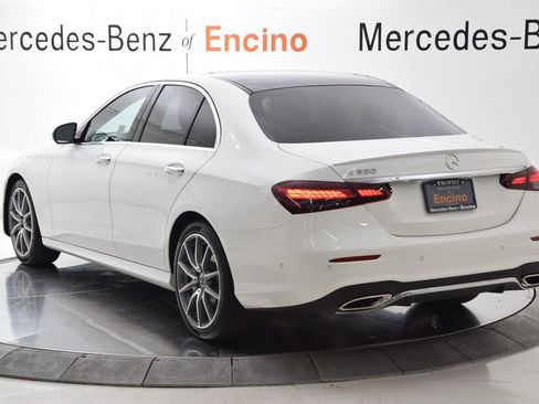 Used 2022 Mercedes-Benz E 350 Sedan image 4