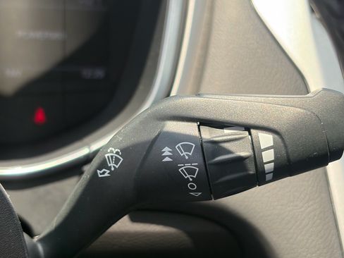 Used 2016 Ford Fusion SE AWD/4WD image 17
