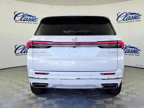 New 2026 Buick Enclave Avenir image 4