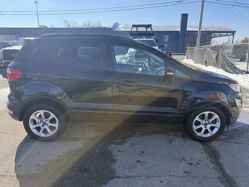 Used 2018 Ford EcoSport SE w/ SE Convenience Package image 6