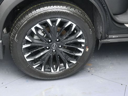 New 2026 Nissan Rogue SV image 5