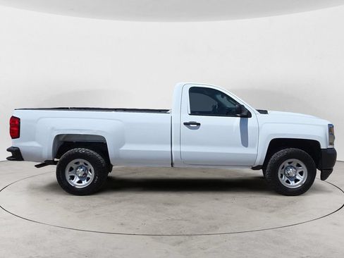 Used 2017 Chevrolet Silverado 1500 W/T w/ WT Convenience Package AWD/4WD image 4