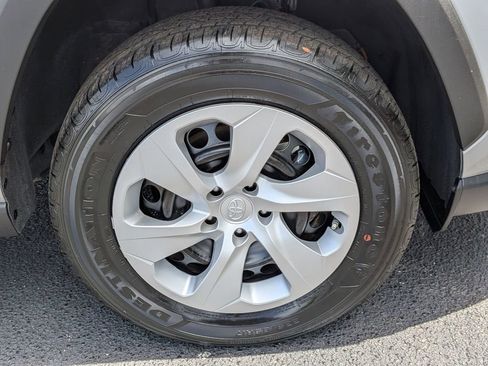 Used 2025 Toyota RAV4 LE image 30