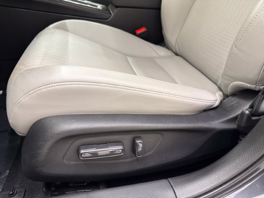 Used 2025 Honda Civic Sport Touring image 13