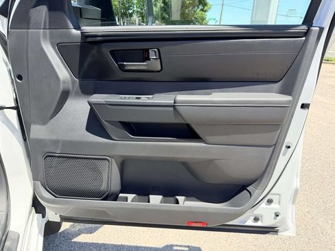 Certified 2025 Toyota Tundra SR AWD/4WD image 11