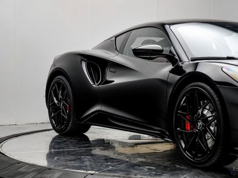 New 2026 Lotus Emira SE image 28