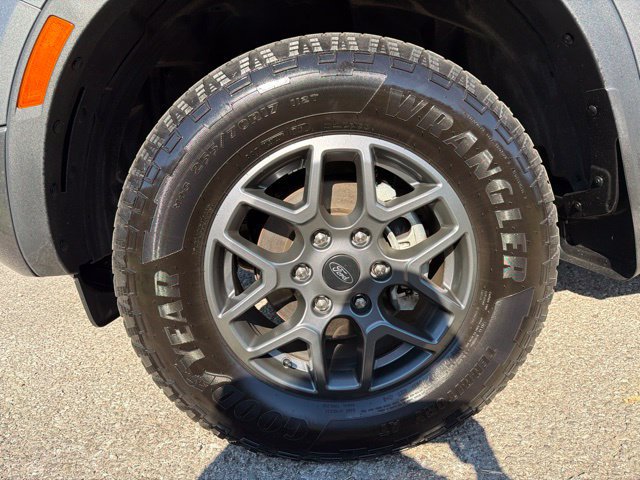 Used 2025 Ford Ranger XLT w/ Equipment Group 301A High AWD/4WD image 9