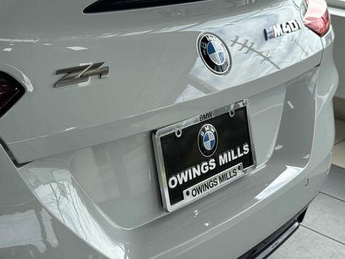 Used 2025 BMW Z4 M40i w/ Premium Package RWD image 12