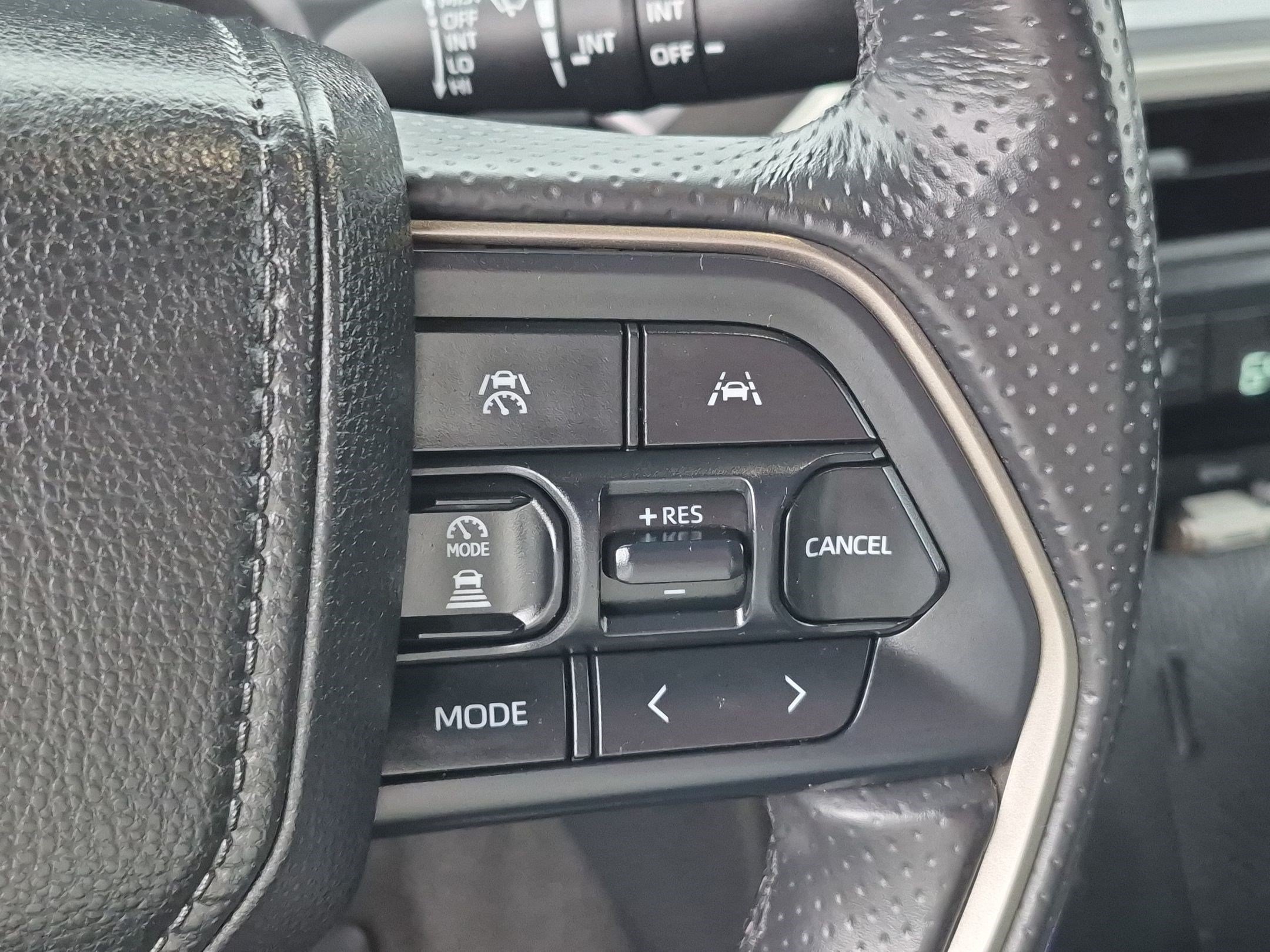 Used 2025 Toyota 4Runner TRD Off-Road AWD/4WD image 20