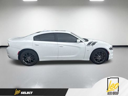 Used 2018 Dodge Charger GT AWD/4WD image 4