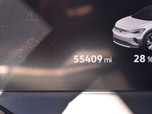 Used 2022 Volkswagen ID.4 Pro image 16