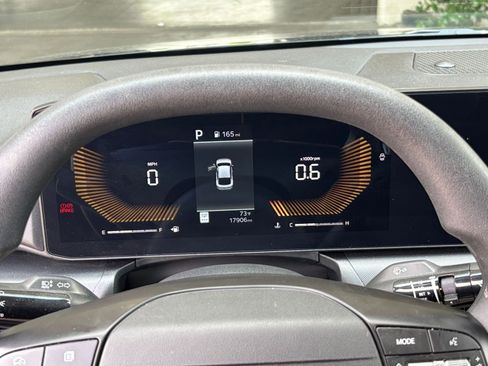 Used 2025 Kia K4 FWD image 40