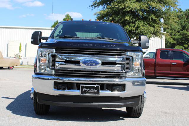 Used 2019 Ford F350 XL w/ STX Appearance Package AWD/4WD image 2