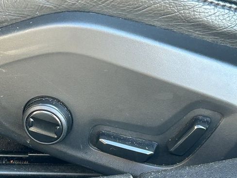 Used 2024 Volvo S60 B5 Plus image 25