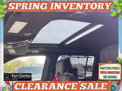 New 2026 Jeep Grand Wagoneer Summit AWD/4WD image 15