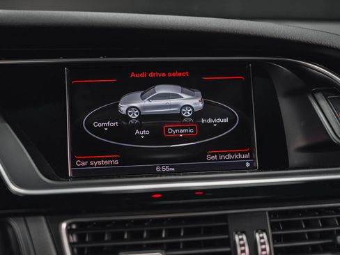 Used 2013 Audi RS 5 AWD/4WD image 52