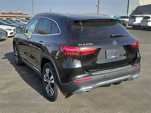 New 2025 Mercedes-Benz GLA 250 image 5