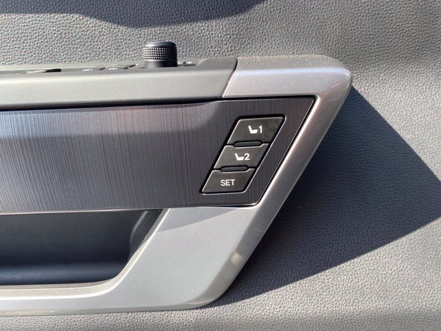 Certified 2025 Toyota Tundra Platinum AWD/4WD image 18