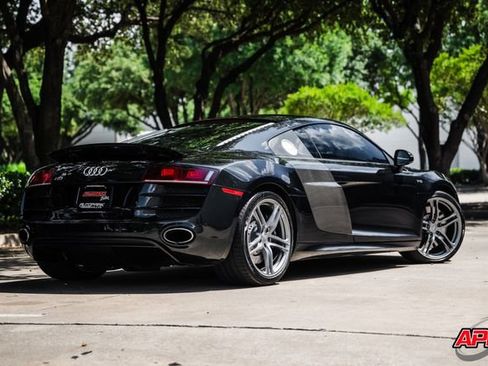 Used 2010 Audi R8 V10 AWD/4WD image 51