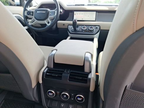 Used 2024 Land Rover Defender 110 S AWD/4WD image 34
