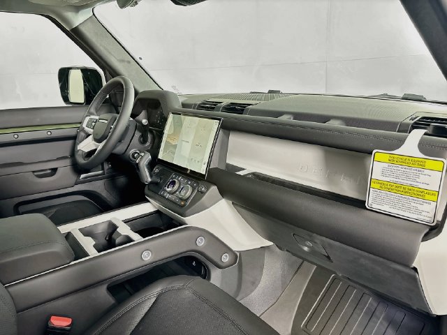 New 2026 Land Rover Defender 110 S AWD/4WD image 27