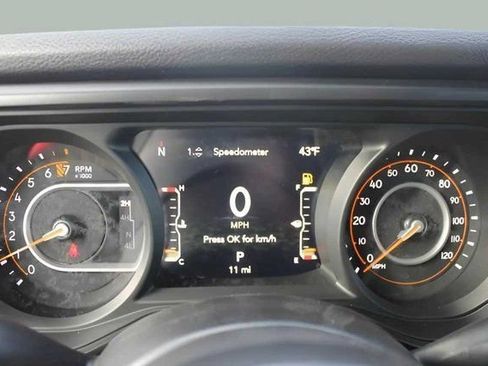 New 2024 Jeep Gladiator Sport image 12