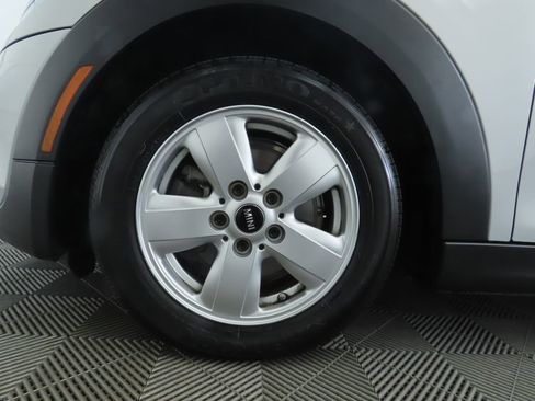 Used 2016 MINI Cooper 4-Door Hardtop image 29