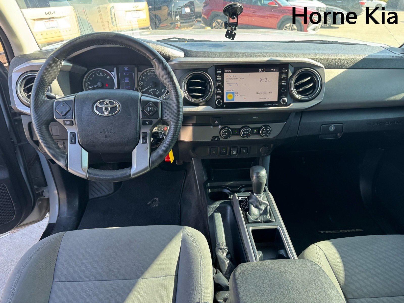 Used 2020 Toyota Tacoma SR5 RWD image 14
