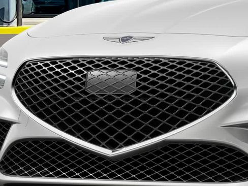 New 2026 Genesis G70 2.5T image 13