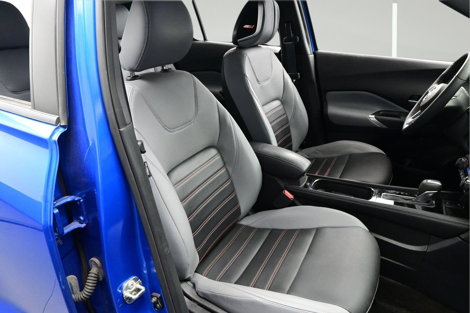 Certified 2023 Nissan Kicks SR w/ SR Premium Package FWD image 14