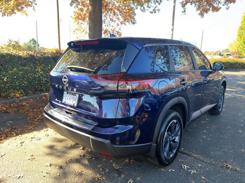 New 2026 Nissan Rogue SV w/ Cold Weather Package image 7